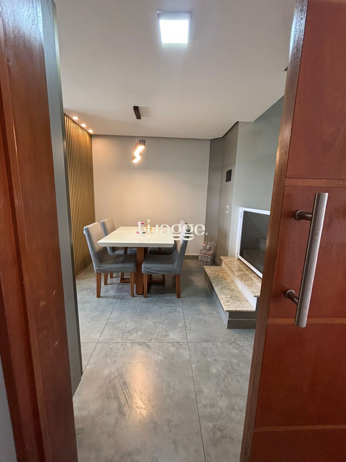 Casa à venda com 3 quartos, 133m² - Foto 7
