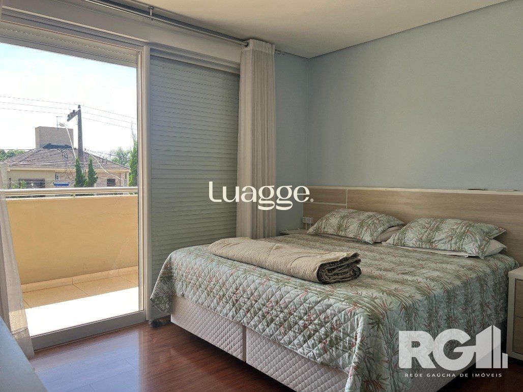 Casa à venda com 3 quartos, 308m² - Foto 12