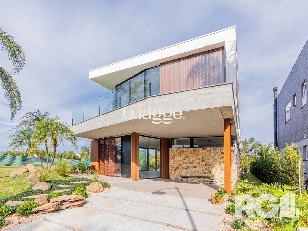 Casa de Condomínio à venda com 4 quartos, 432m² - Foto 1
