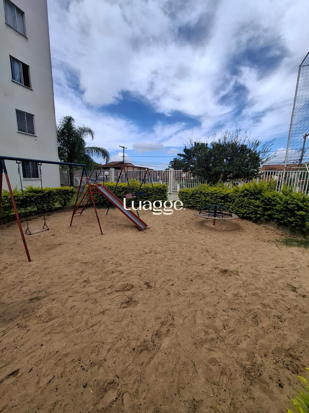 Apartamento à venda com 2 quartos, 39m² - Foto 10