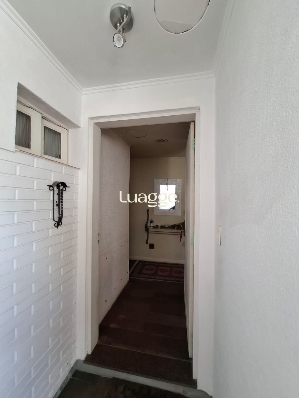 Casa à venda com 4 quartos, 253m² - Foto 16