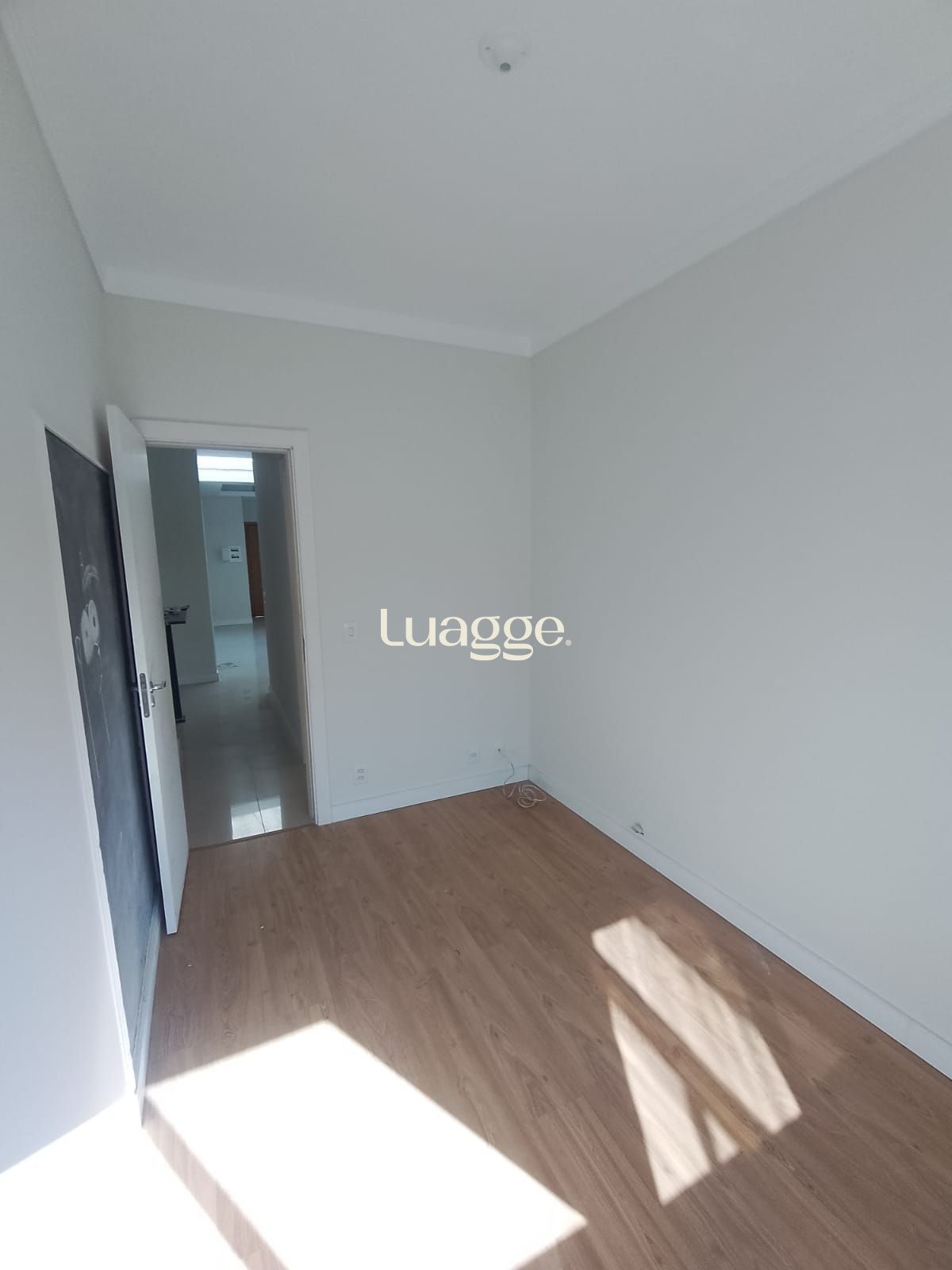 Casa à venda com 3 quartos, 81m² - Foto 14
