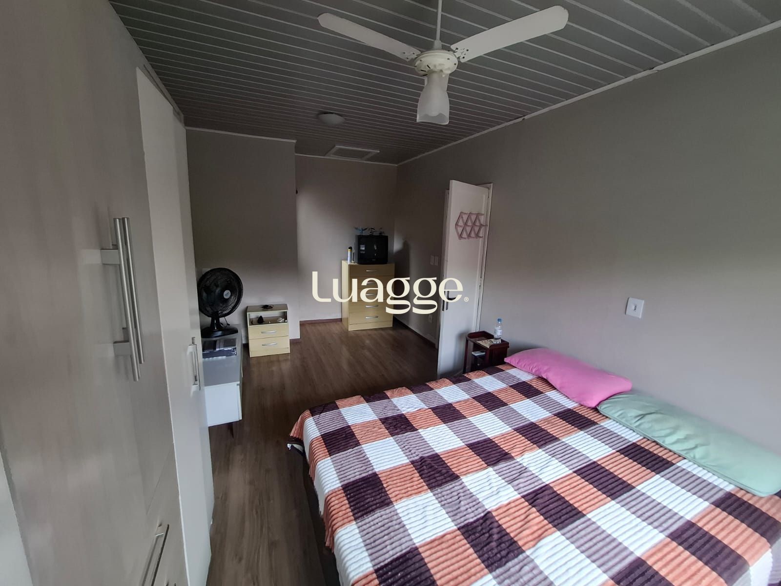 Casa à venda com 4 quartos, 201m² - Foto 19