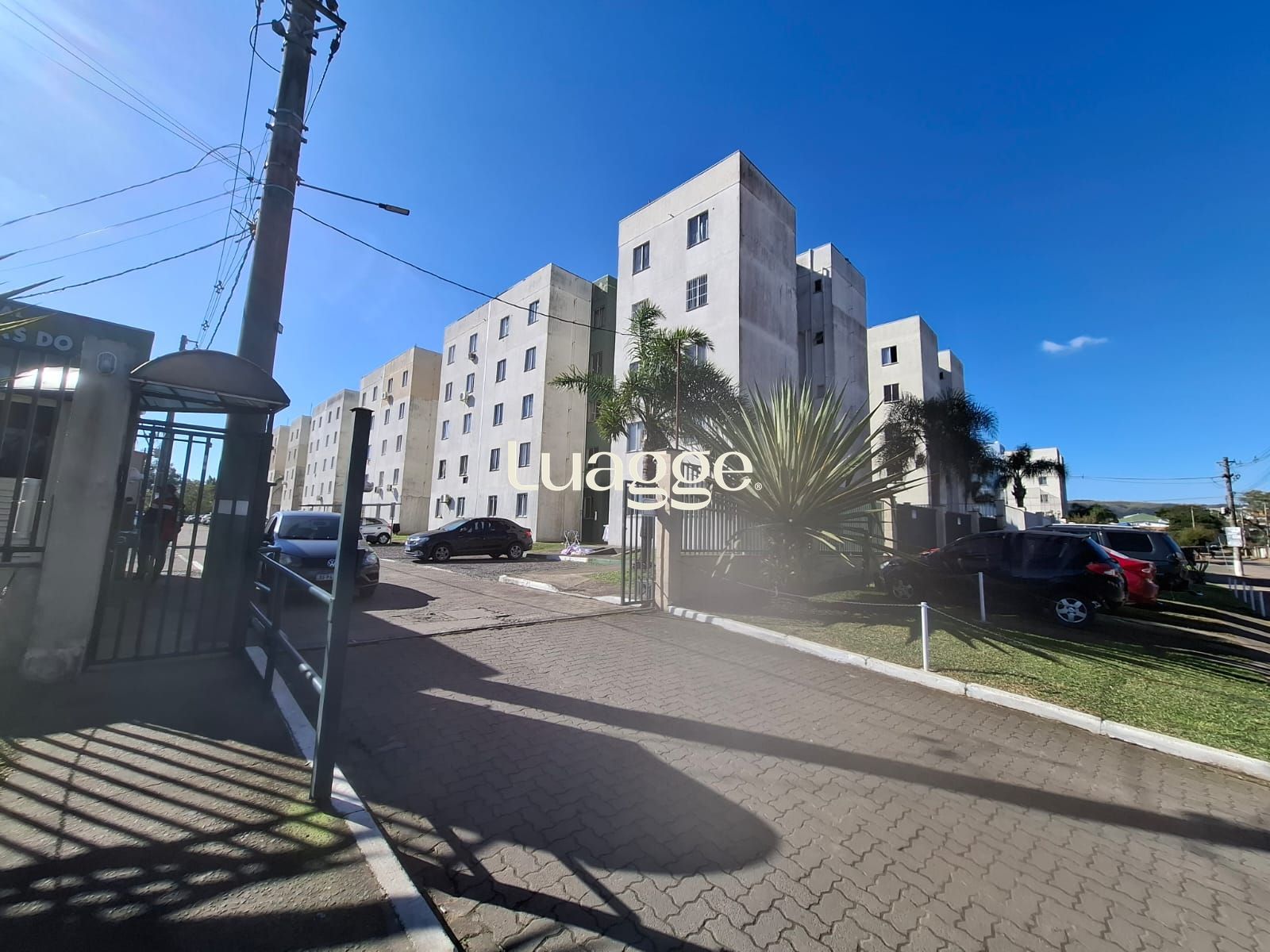Apartamento à venda 2 dormitórios Bairro Restinga - Porto Alegre/RS