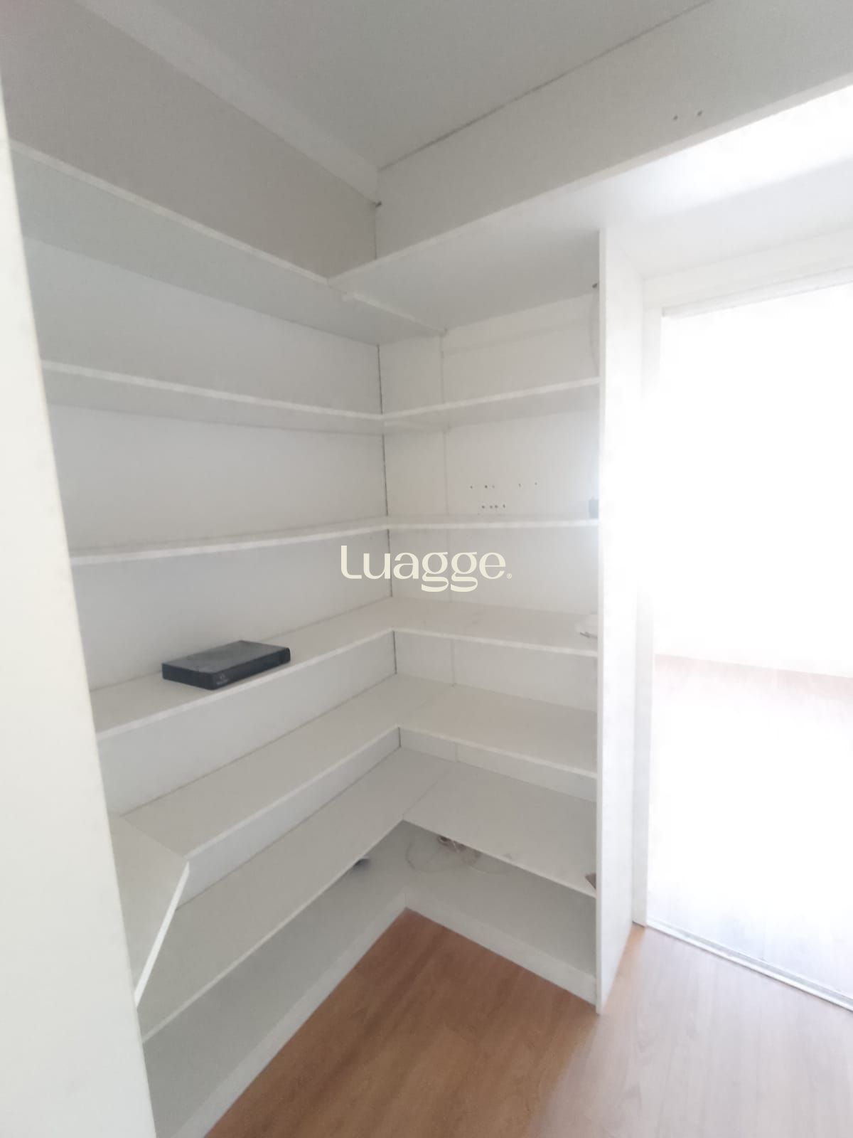 Casa à venda com 3 quartos, 81m² - Foto 9