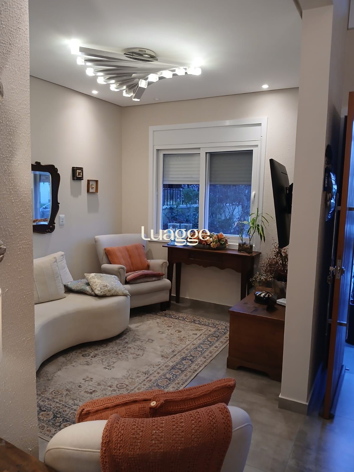 Casa 3 dormitórios, Semi mobiliada - Aberta dos Morros - Porto Alegre/RS