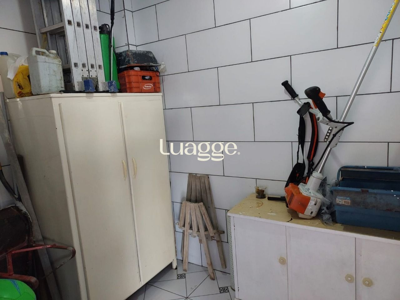 Casa à venda com 3 quartos, 102m² - Foto 15