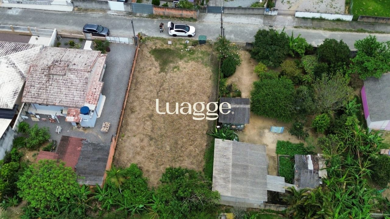 Terreno, 301 m² - Foto 1