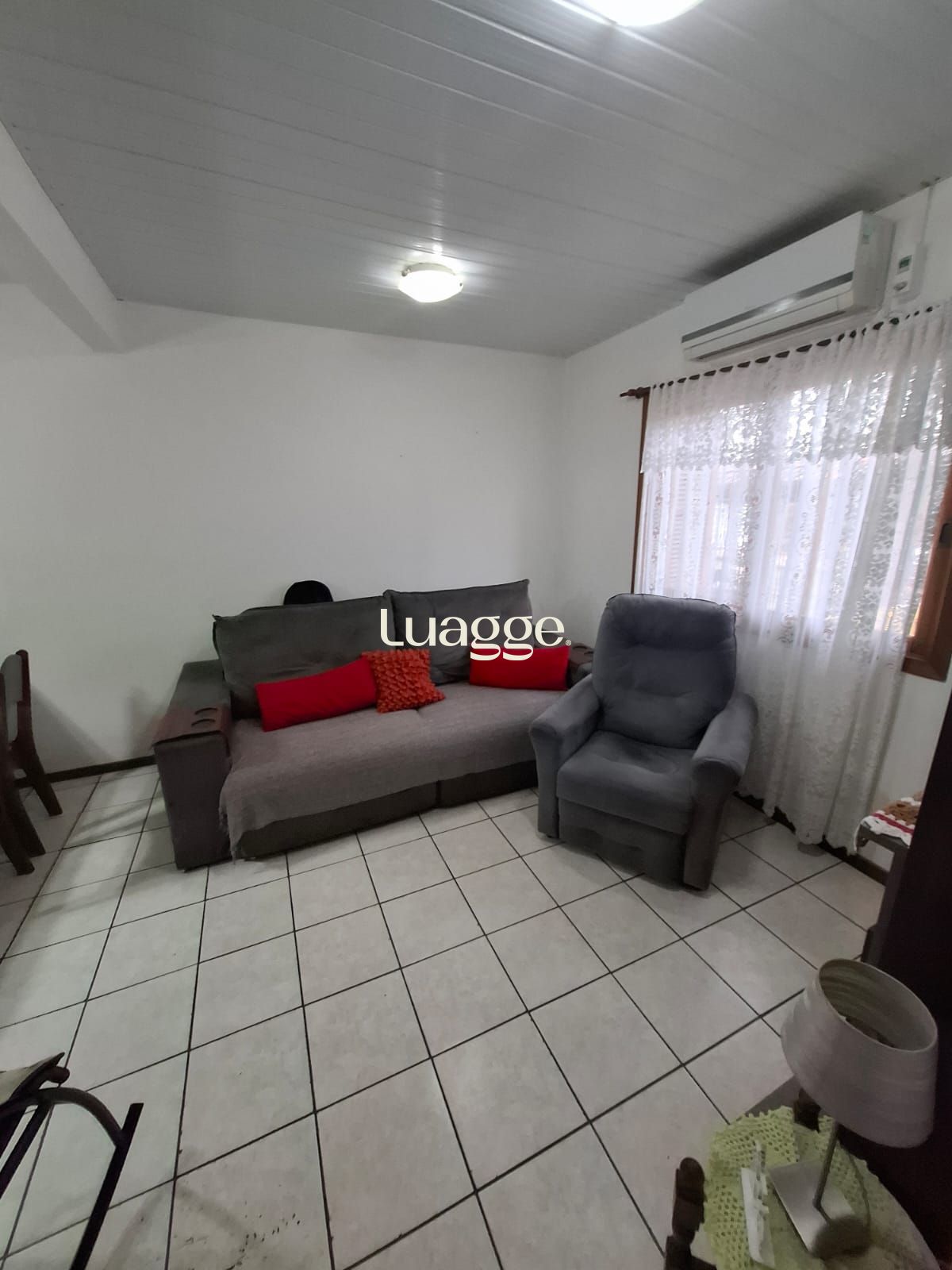 Casa à venda com 3 quartos, 58m² - Foto 4