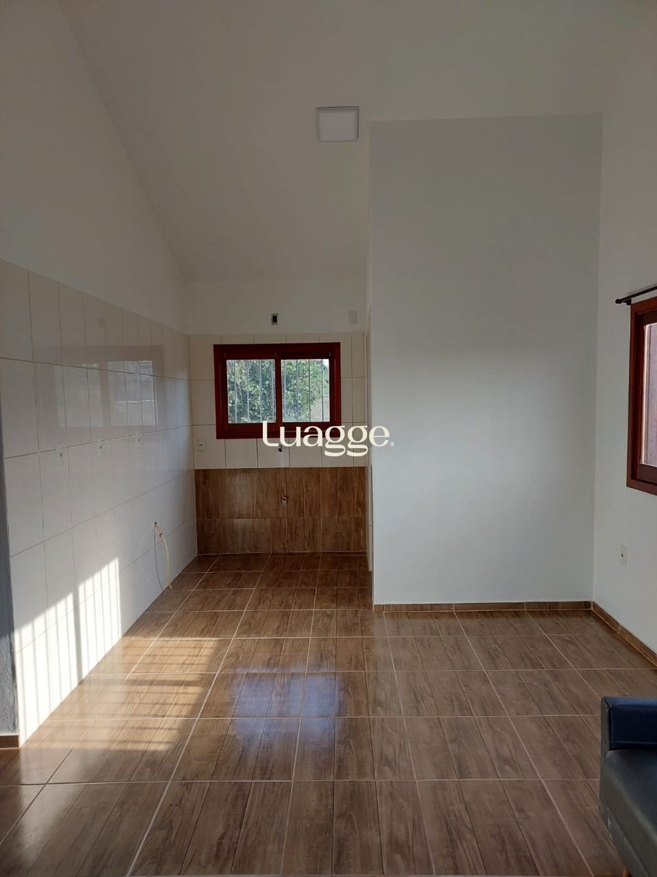 Casa à venda com 2 quartos, 52m² - Foto 5