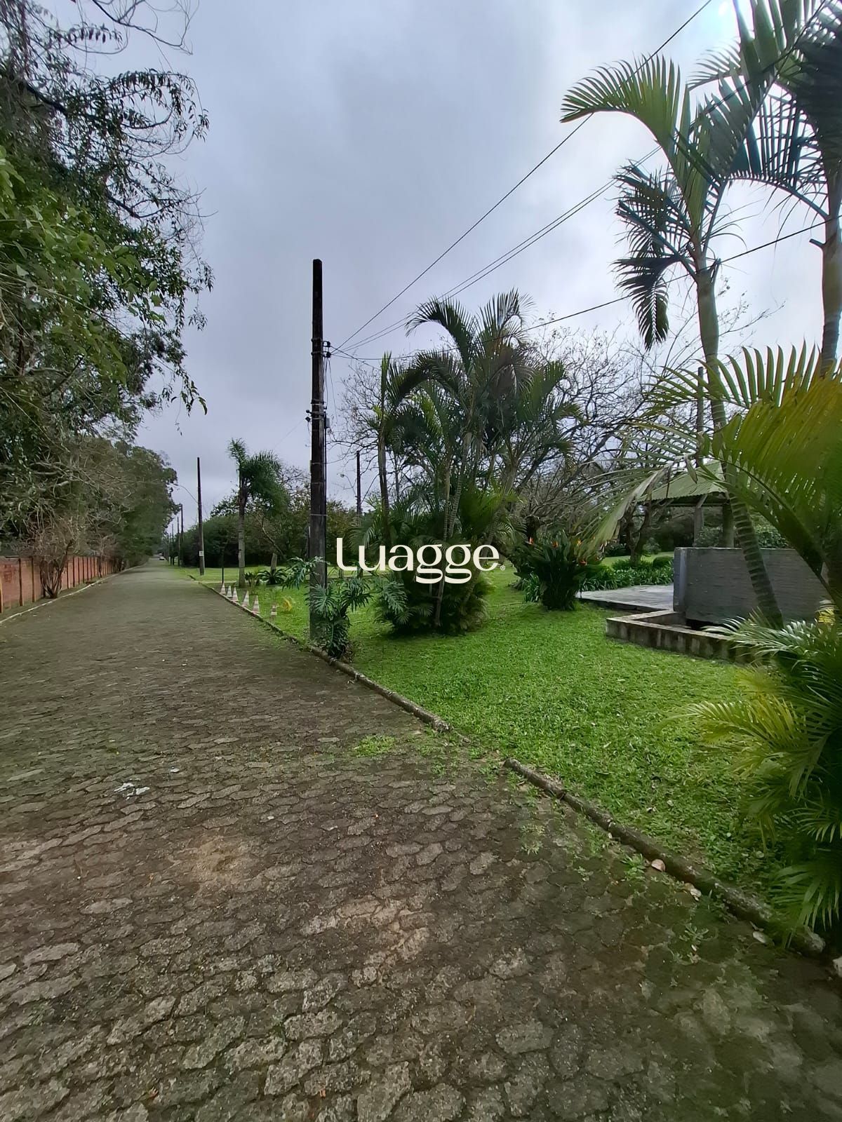 Casa à venda com 3 quartos, 142m² - Foto 7