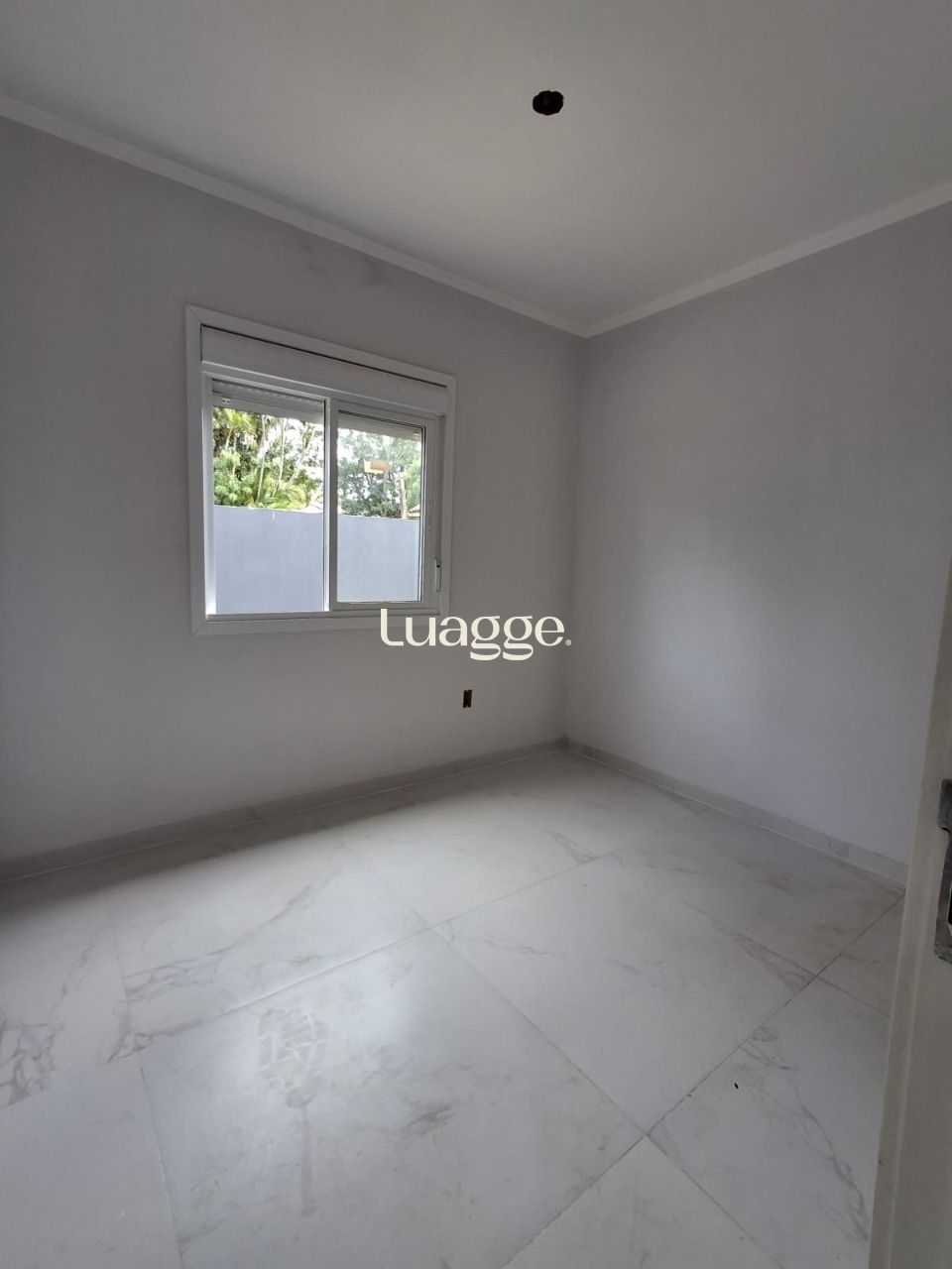 Casa à venda com 2 quartos, 69m² - Foto 9