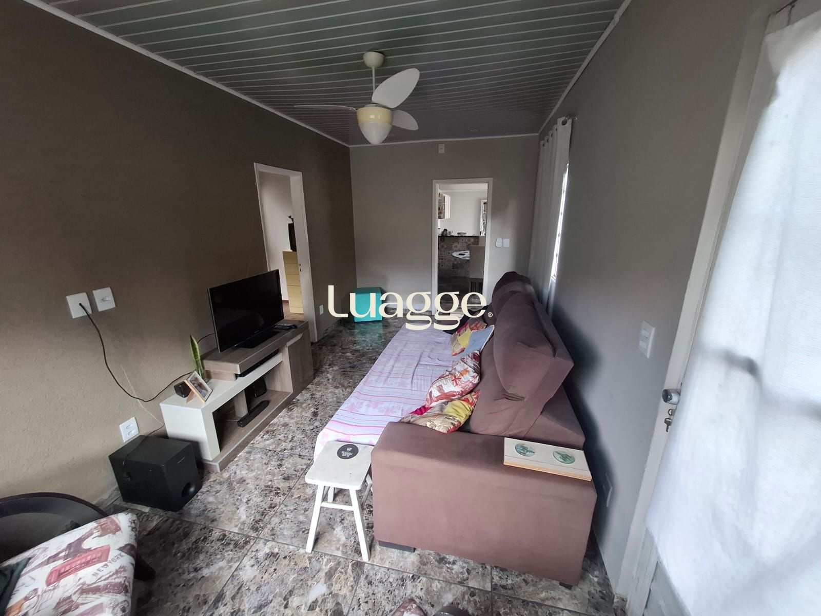 Casa à venda com 4 quartos, 201m² - Foto 13