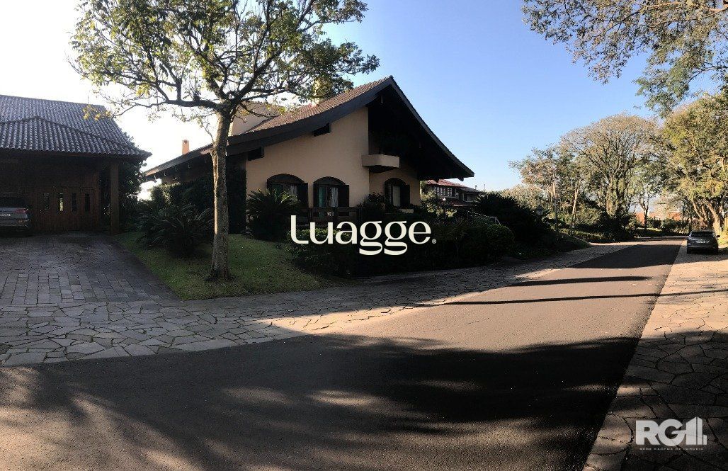 Casa de Condomínio à venda com 3 quartos, 497m² - Foto 1