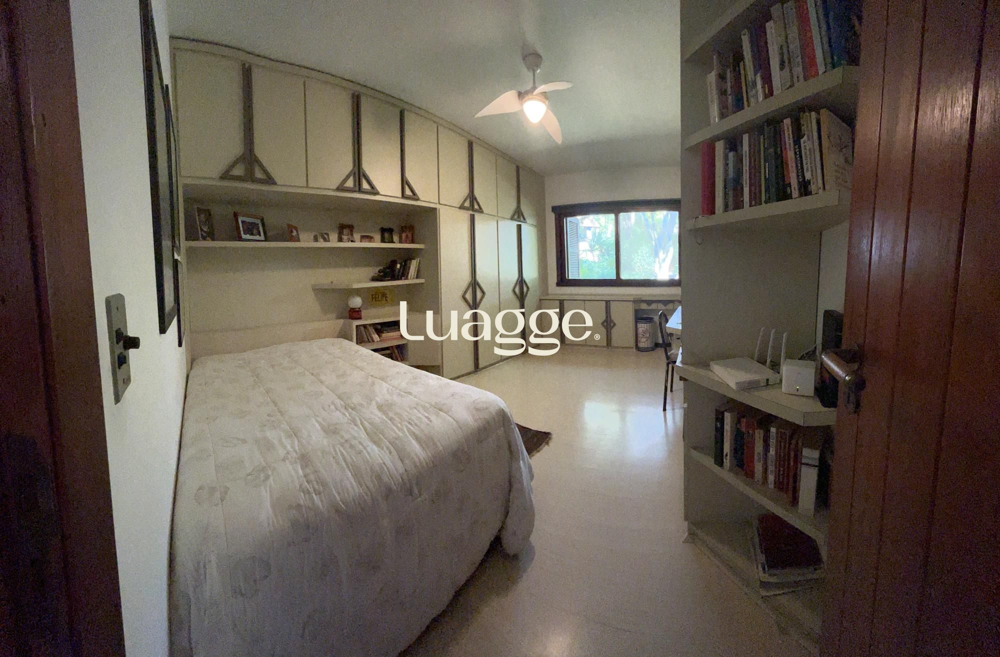 Casa de Condomínio à venda com 3 quartos, 389m² - Foto 23