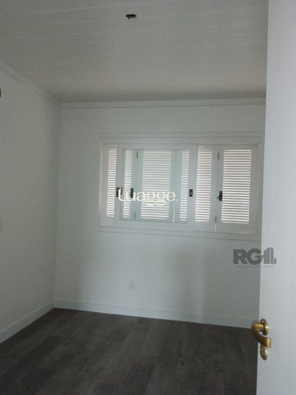 Casa de Condomínio à venda com 3 quartos, 213m² - Foto 8