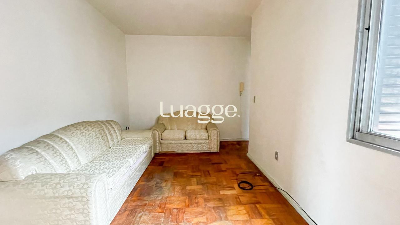 Apartamento à venda com 2 quartos, 74m² - Foto 2