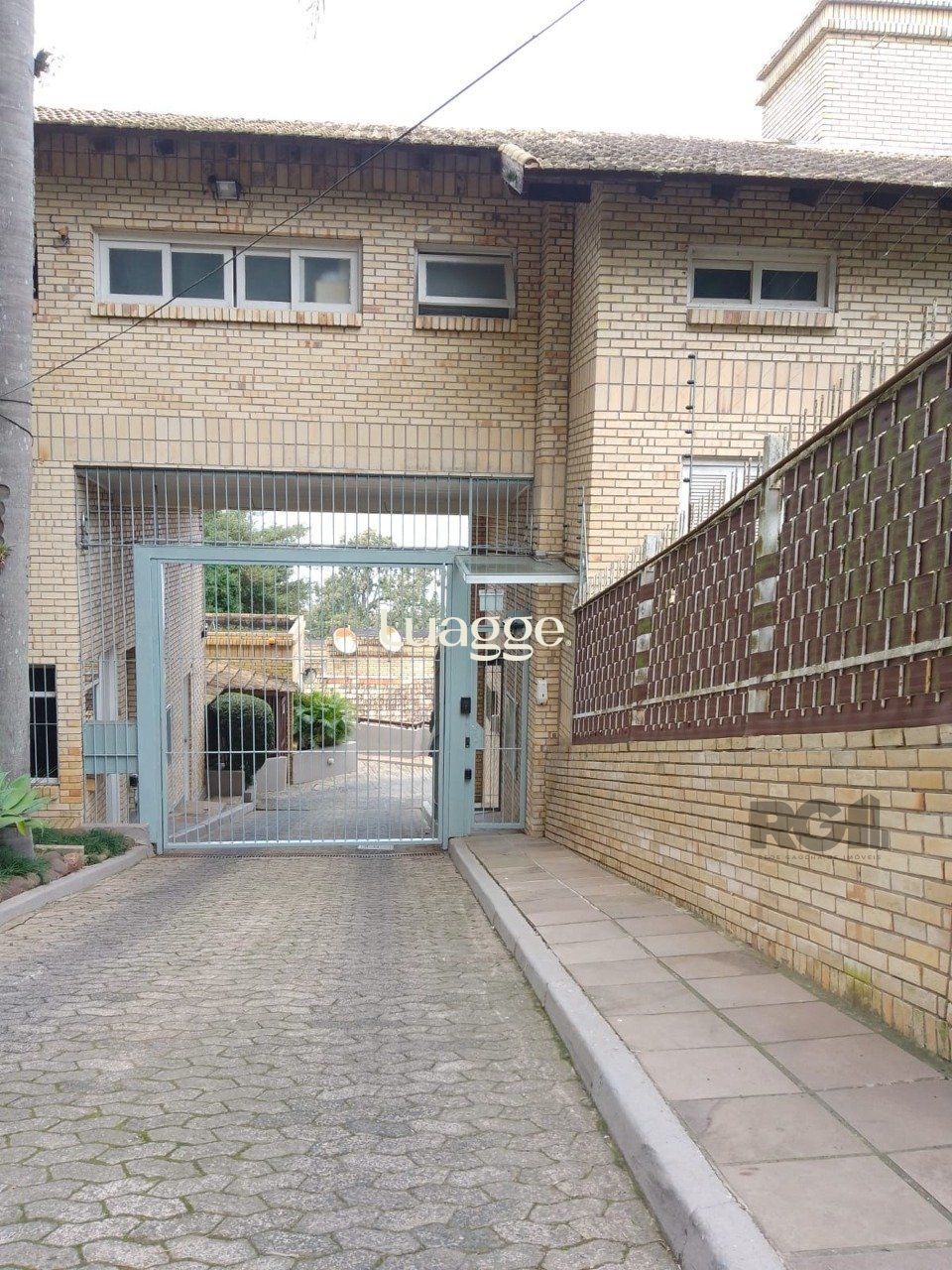 Casa de Condomínio à venda com 3 quartos, 213m² - Foto 35