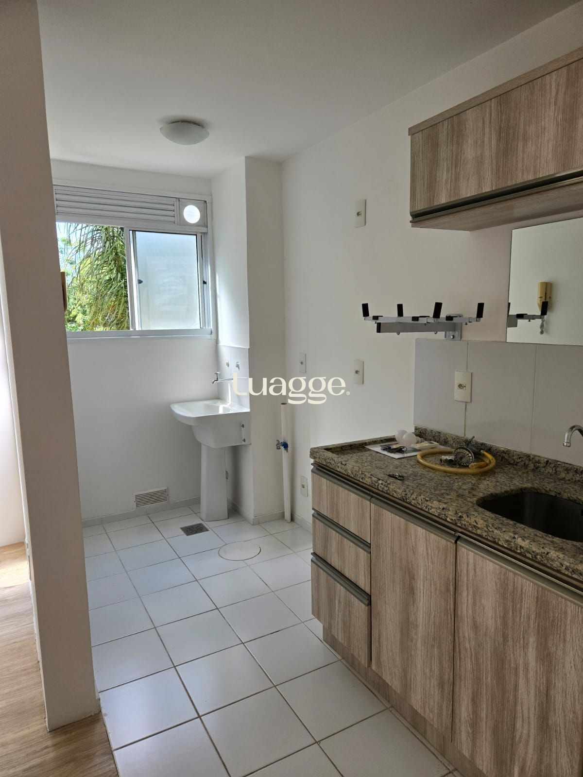 Apartamento à venda com 2 quartos, 44m² - Foto 17