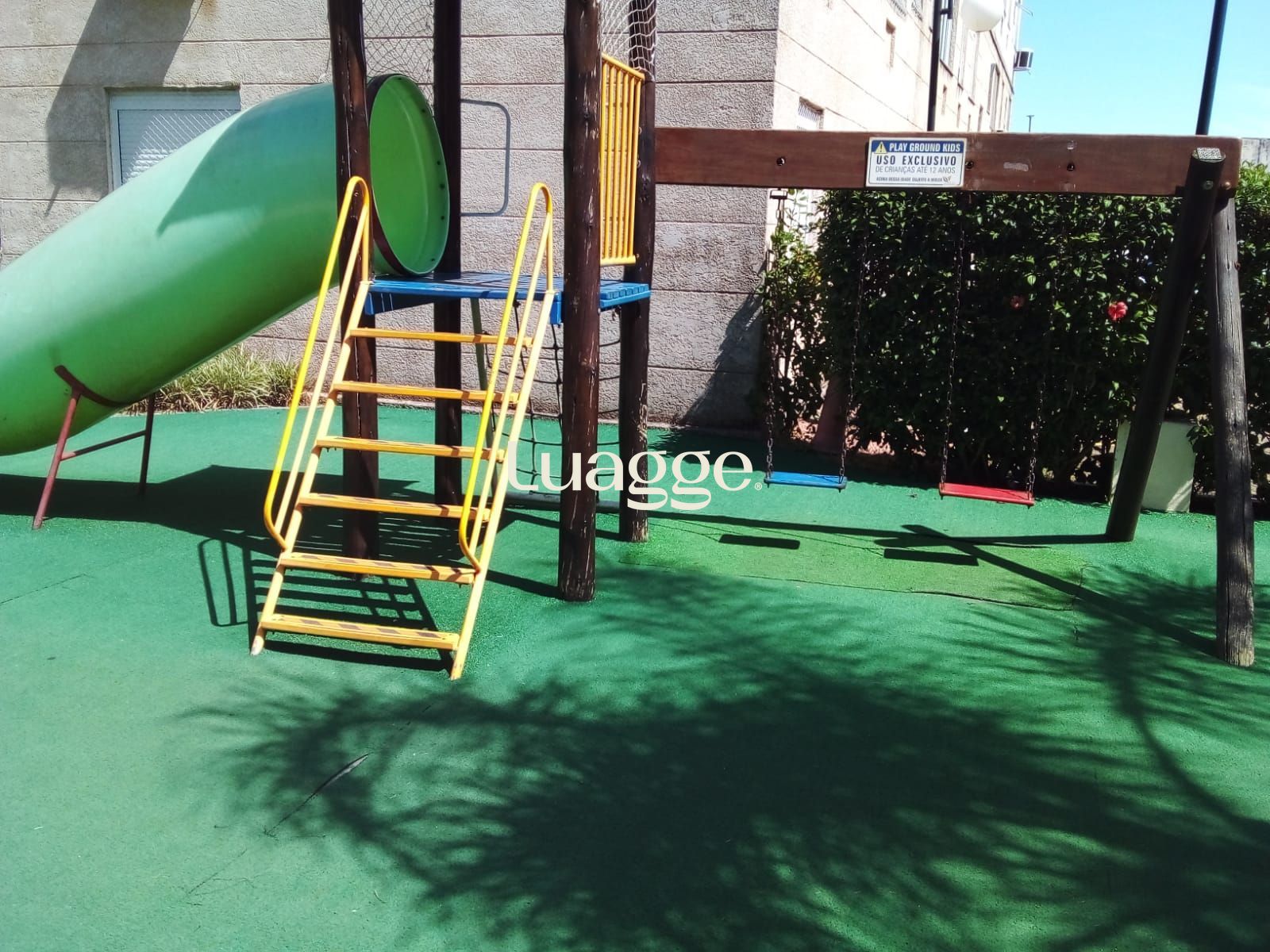 Apartamento à venda com 2 quartos, 44m² - Foto 2