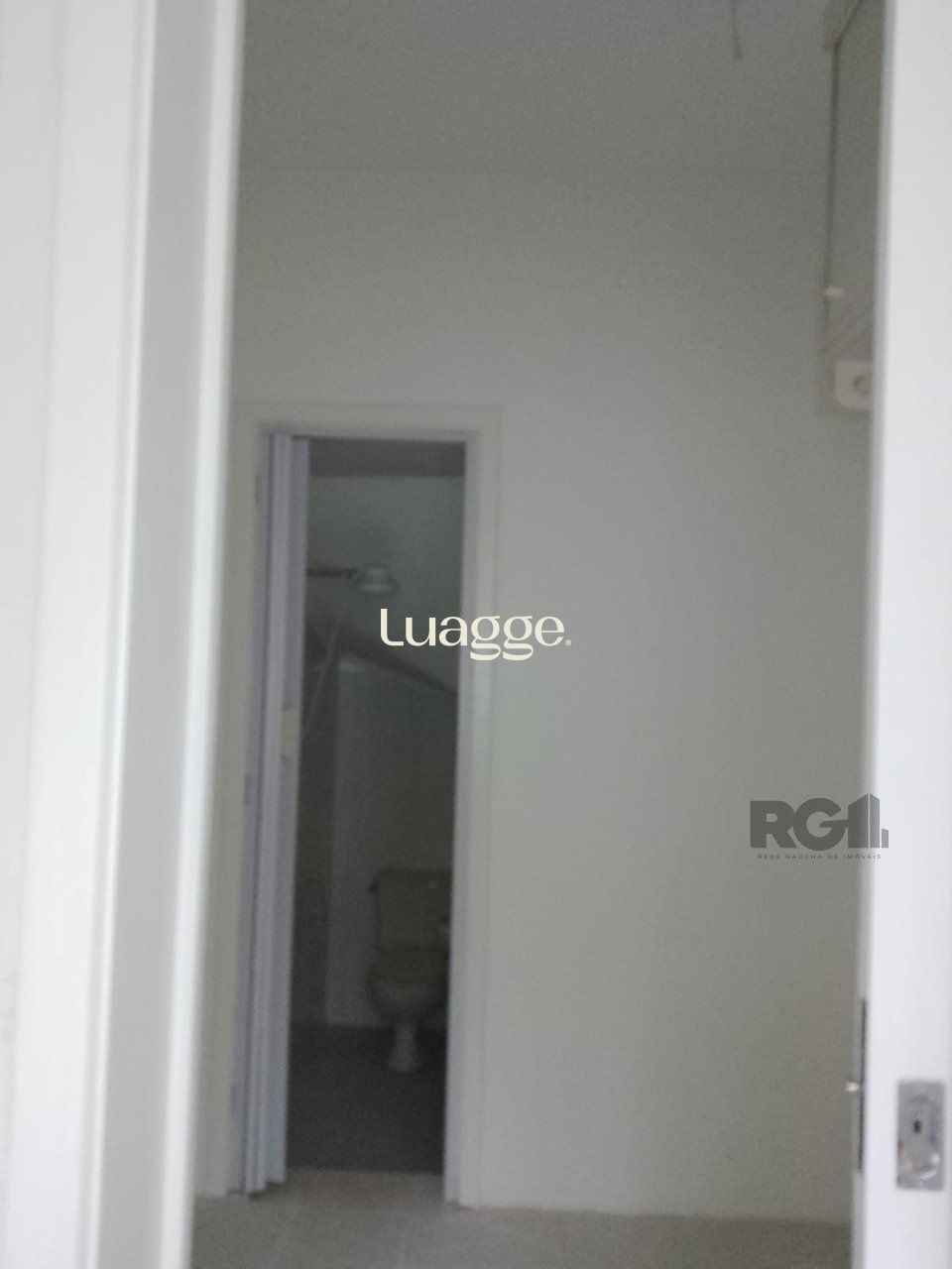 Casa de Condomínio à venda com 3 quartos, 213m² - Foto 22