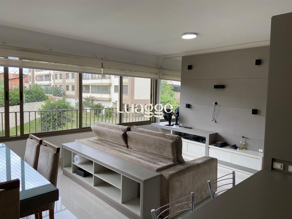 Apartamento à venda com 3 quartos, 103m² - Foto 3