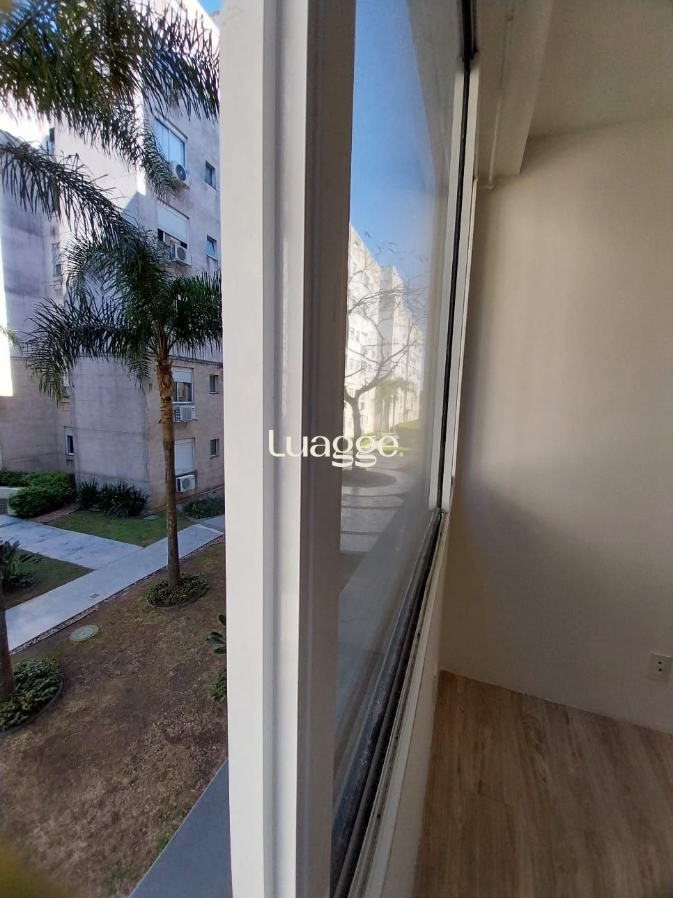 Apartamento à venda com 2 quartos, 44m² - Foto 14