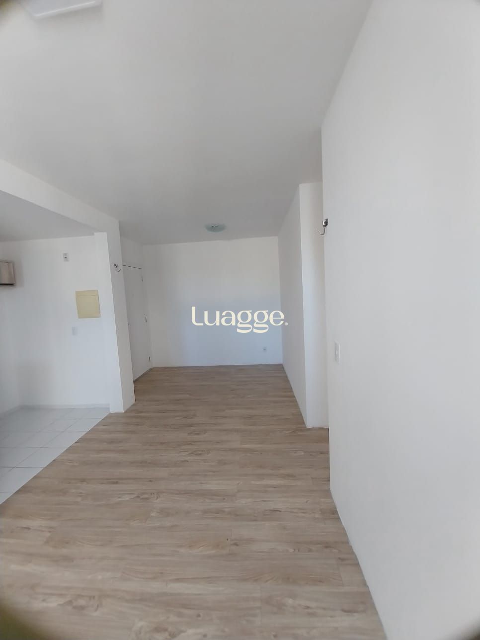 Apartamento à venda com 2 quartos, 44m² - Foto 9