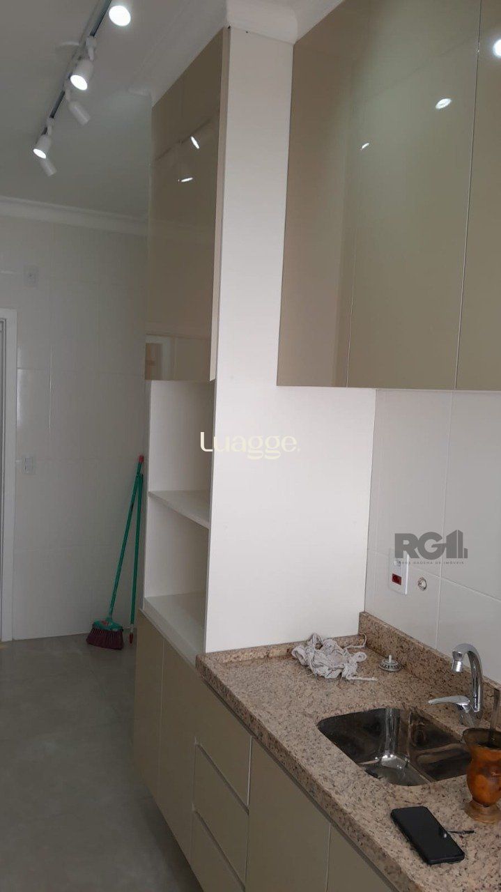 Apartamento à venda com 2 quartos, 77m² - Foto 12