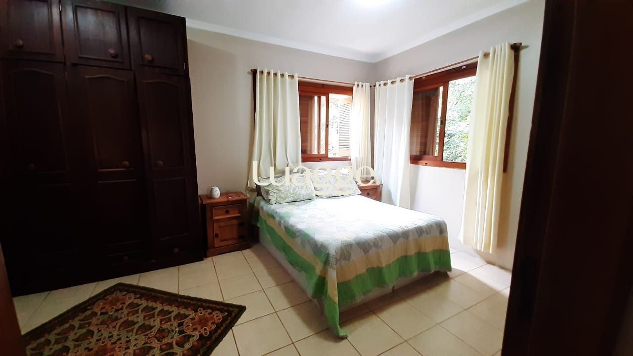 Casa à venda com 3 quartos, 401m² - Foto 22