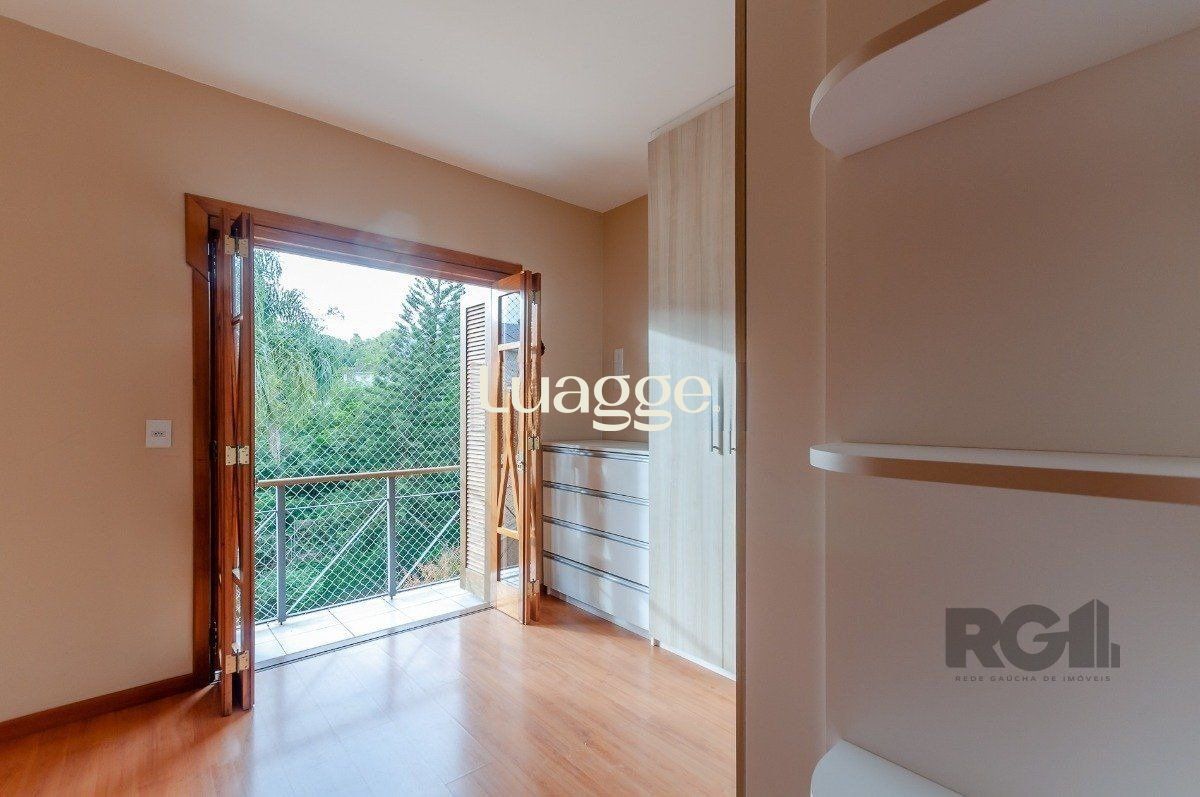 Casa de Condomínio à venda com 3 quartos, 250m² - Foto 15
