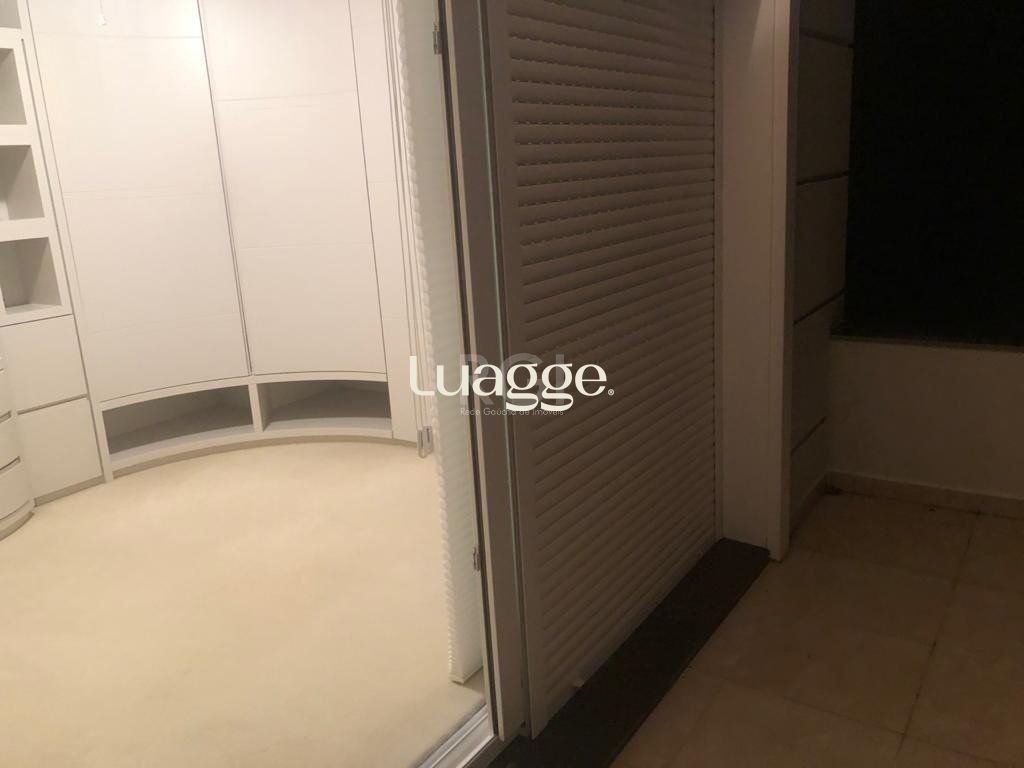 Casa de Condomínio à venda com 3 quartos, 407m² - Foto 34