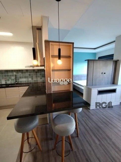 Apartamento à venda com 1 quarto, 44m² - Foto 1