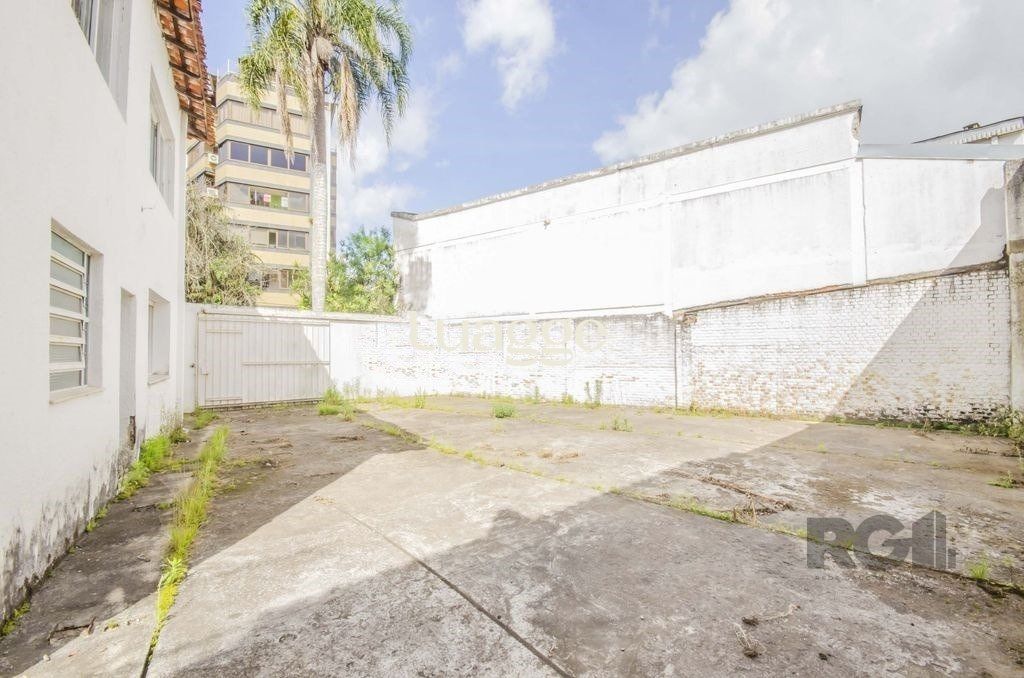Casa à venda com 4 quartos, 252m² - Foto 27