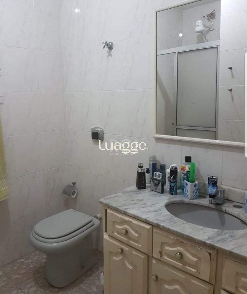 Casa à venda com 3 quartos, 239m² - Foto 9
