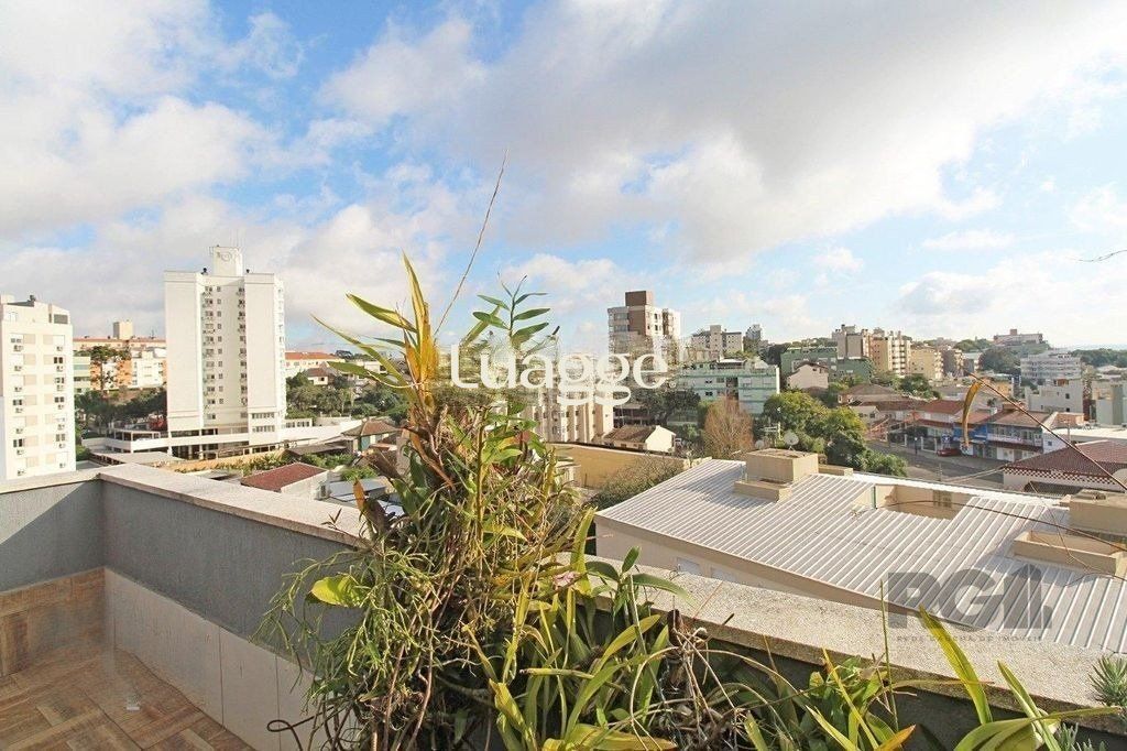 Apartamento à venda com 3 quartos, 206m² - Foto 11