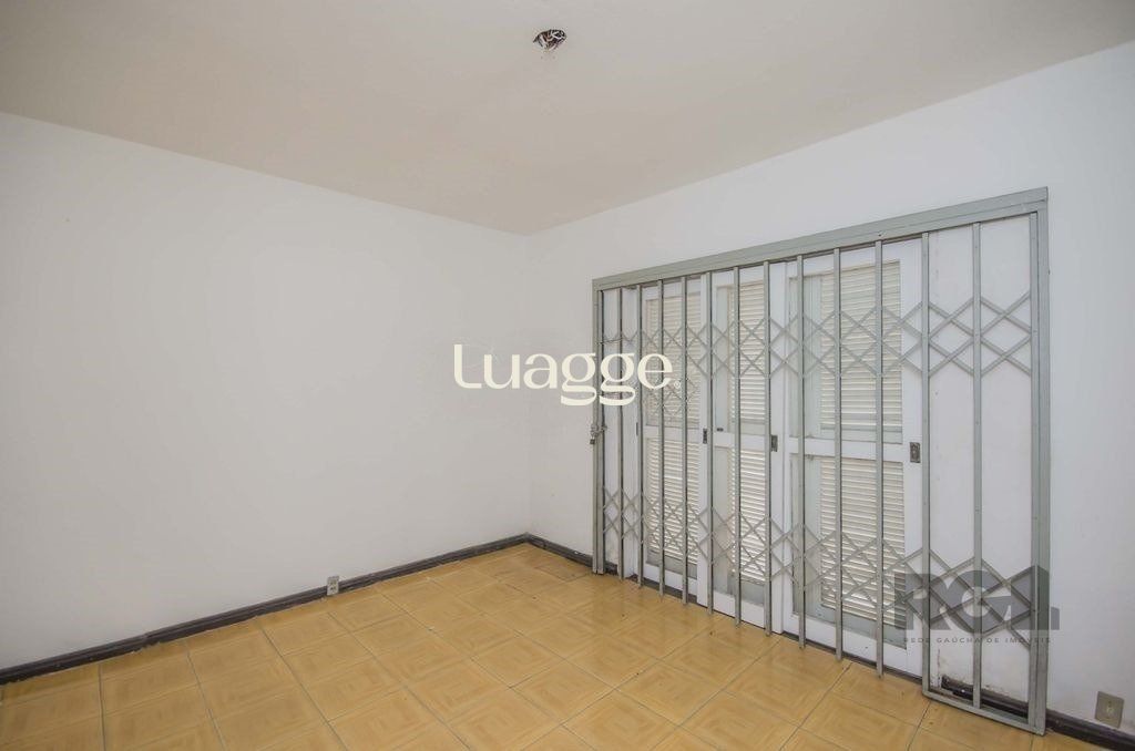 Casa à venda com 4 quartos, 252m² - Foto 11