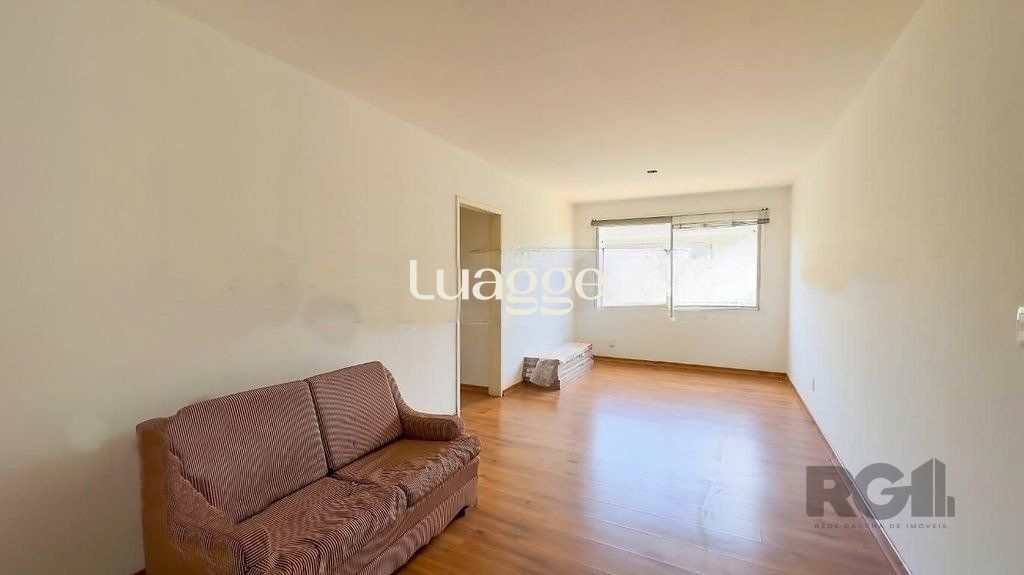 Apartamento à venda com 3 quartos, 107m² - Foto 1