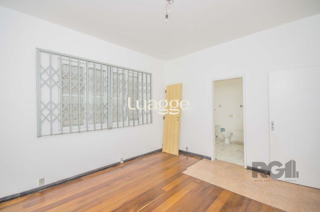 Casa à venda com 4 quartos, 252m² - Foto 6
