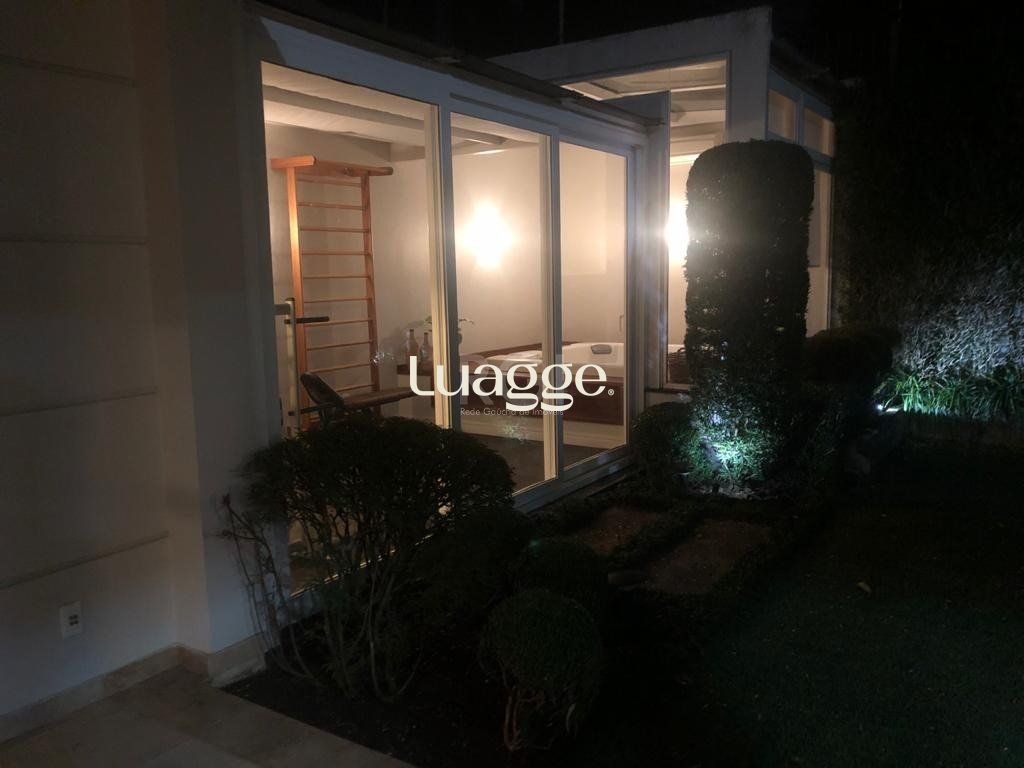 Casa de Condomínio à venda com 3 quartos, 407m² - Foto 13