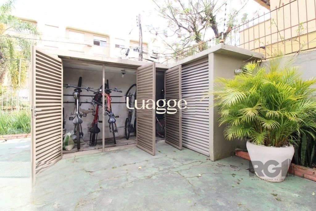 Apartamento à venda com 3 quartos, 107m² - Foto 28