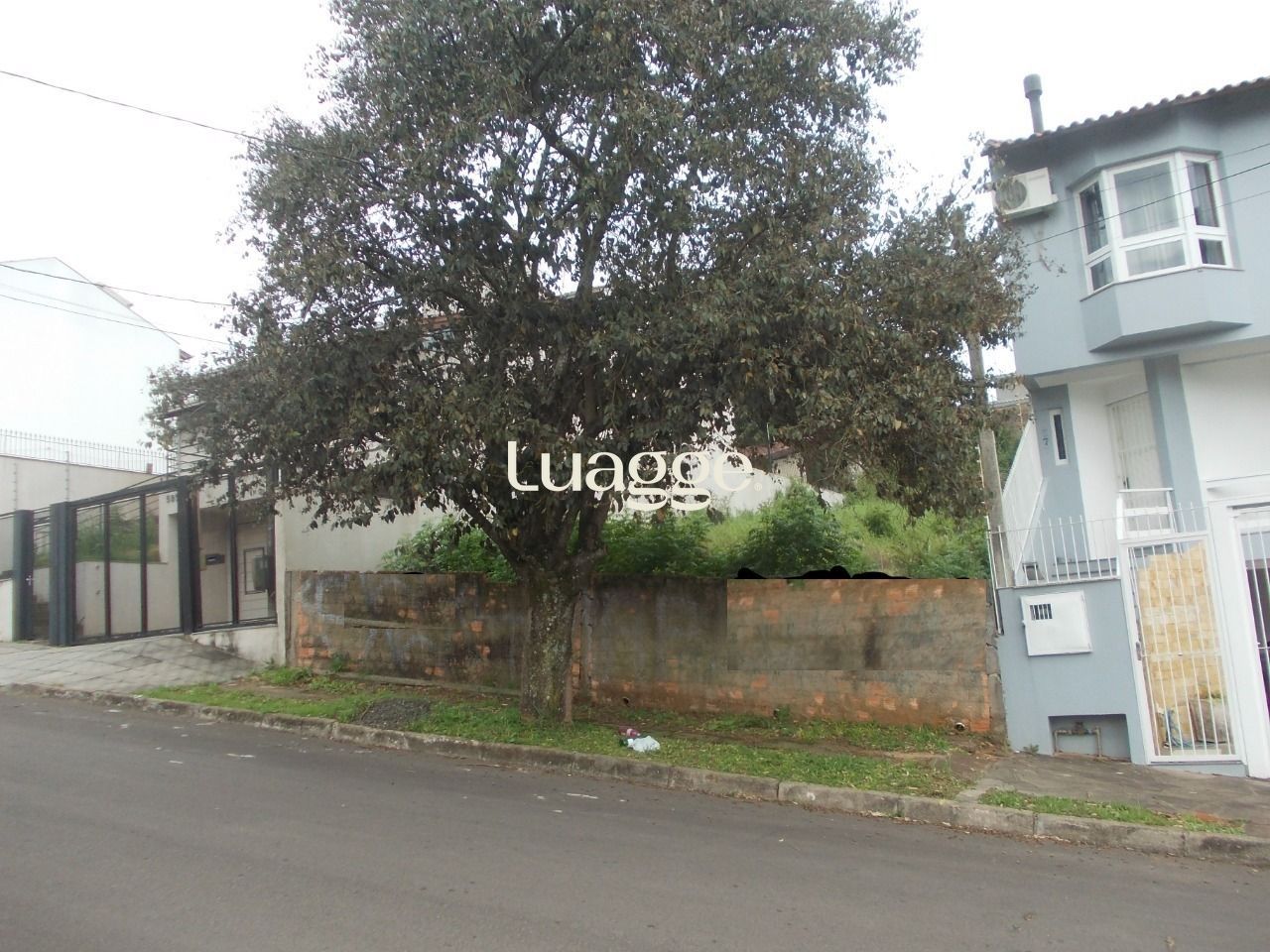 Terreno, 301 m² - Foto 1