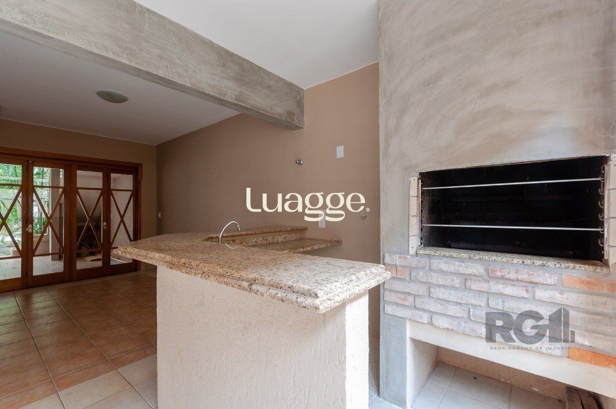 Casa de Condomínio à venda com 3 quartos, 250m² - Foto 21