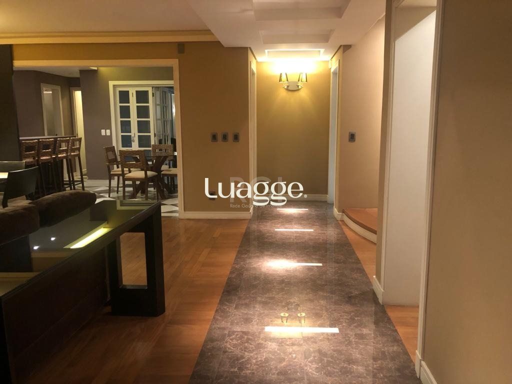Casa de Condomínio à venda com 3 quartos, 407m² - Foto 2