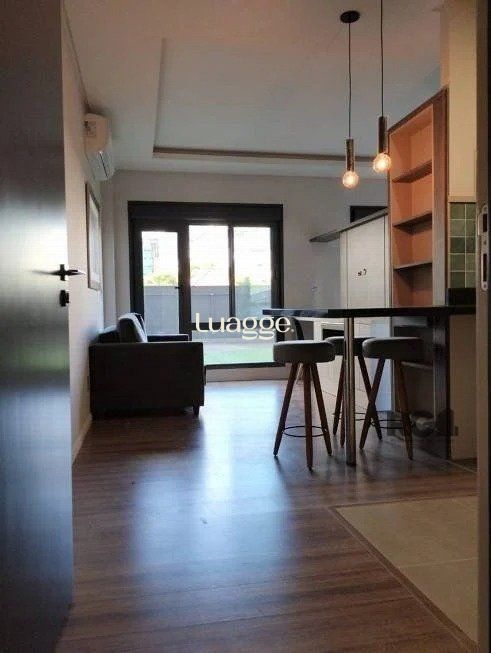 Apartamento à venda com 1 quarto, 44m² - Foto 2