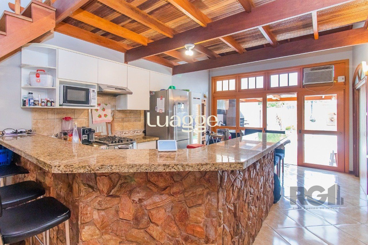 Casa de Condomínio à venda com 3 quartos, 132m² - Foto 4