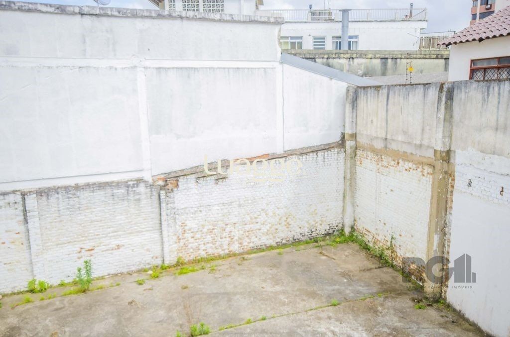 Casa à venda com 4 quartos, 252m² - Foto 23