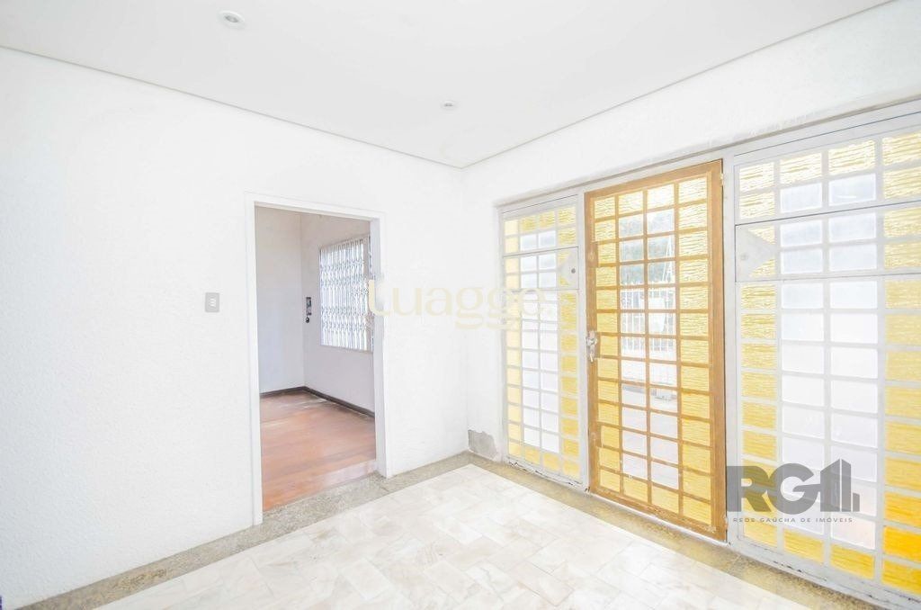 Casa à venda com 4 quartos, 252m² - Foto 7