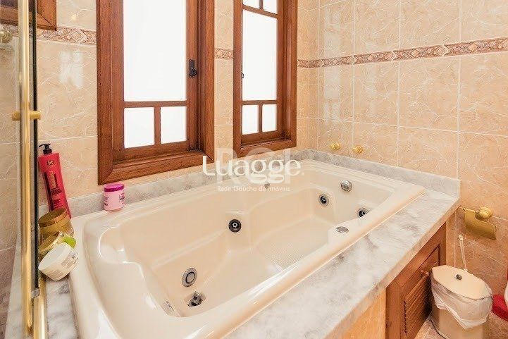 Casa, 4 quartos, 305 m² - Foto 31