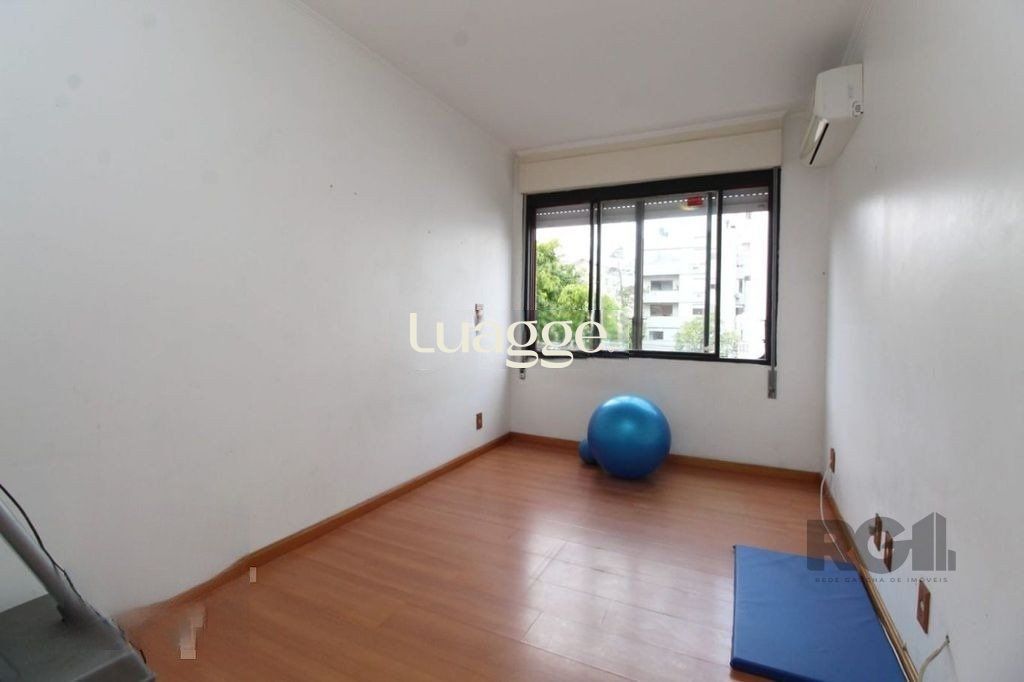 Apartamento à venda com 3 quartos, 107m² - Foto 26